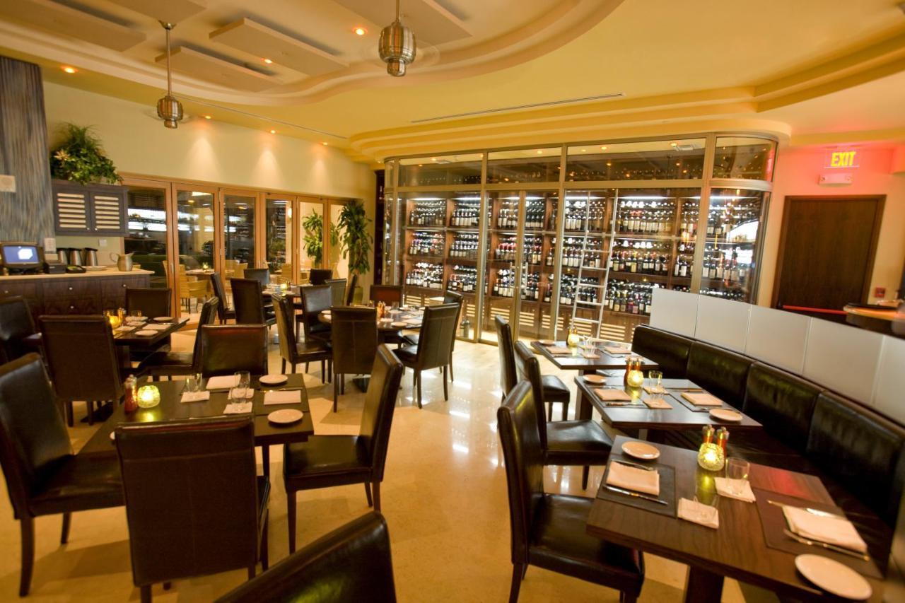 Dog City Caribbean Club Boutique Hotel, Grand Cayman מראה חיצוני תמונה
