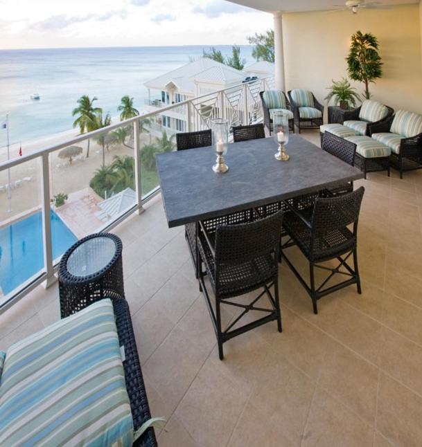 Dog City Caribbean Club Boutique Hotel, Grand Cayman מראה חיצוני תמונה
